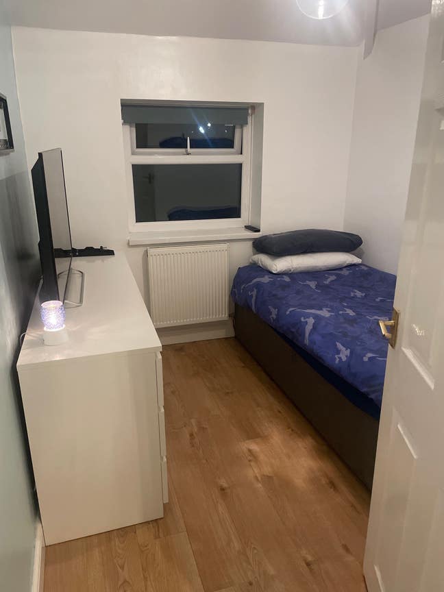 Single room near Heysham Power station  Main Photo