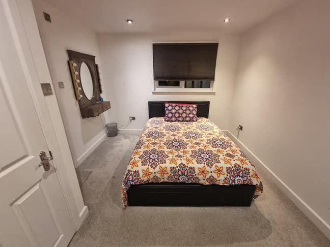 Great Ensuite Furnished Double Bedroom Main Photo