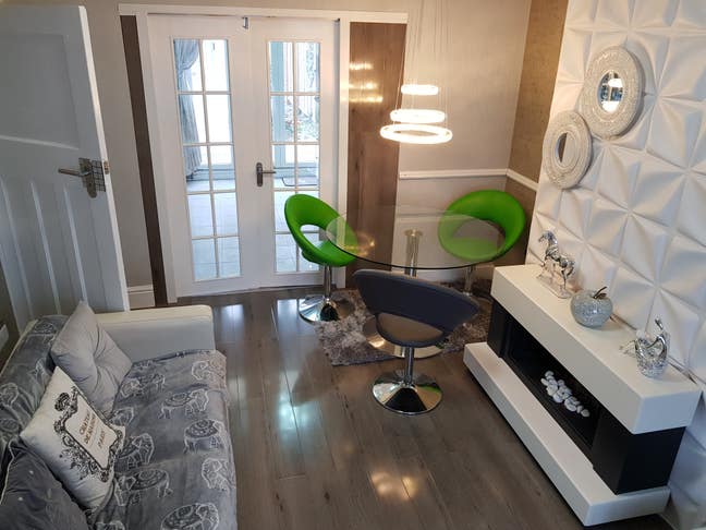 Luxury Ensuite, Parking, Own Fridge, Uhcw Main Photo