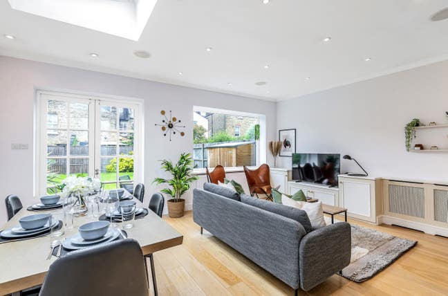 Double Room in the heart of Clapham Main Photo