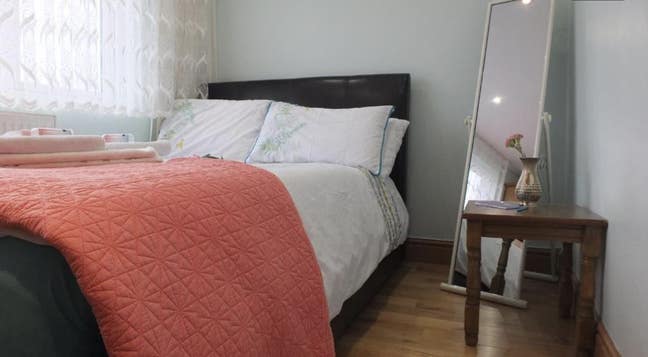Room available with all bills included!  Main Photo