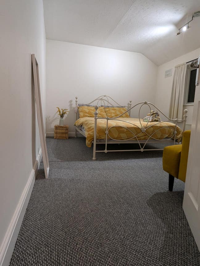 House share in Ottershaw Main Photo