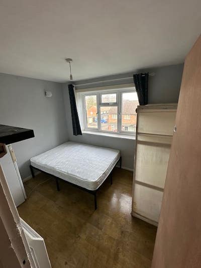 Room in Mapke Cross, Ricmansworth Main Photo