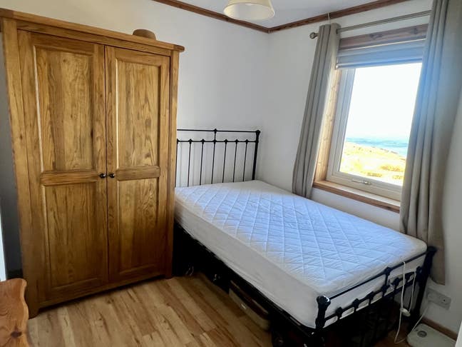 Single room to rent Main Photo