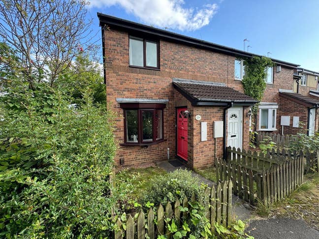 One room available in a clean & quiet 2-bed house Main Photo