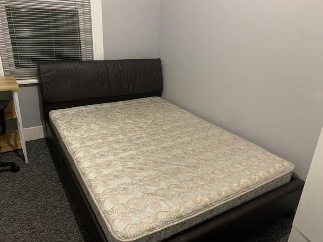 Double room near west Drayton train station  Main Photo