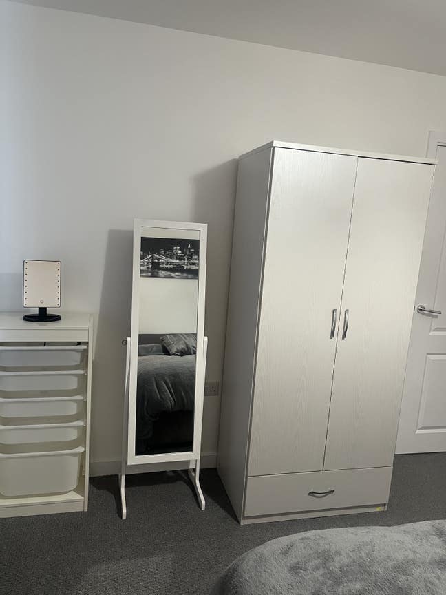 Double room to rent  Main Photo