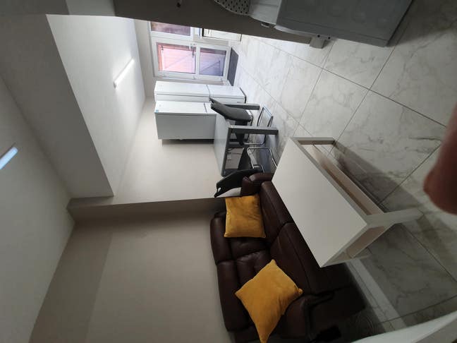  luxurious  ensuite  room beside RVH Main Photo