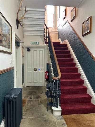 Large Double En-suite Room, Derby City Centre Main Photo