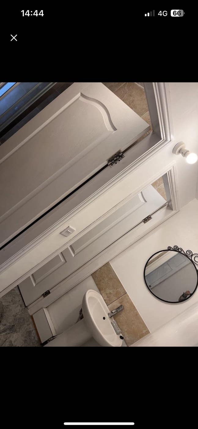 Barking single room with toilet and basins rent  Main Photo
