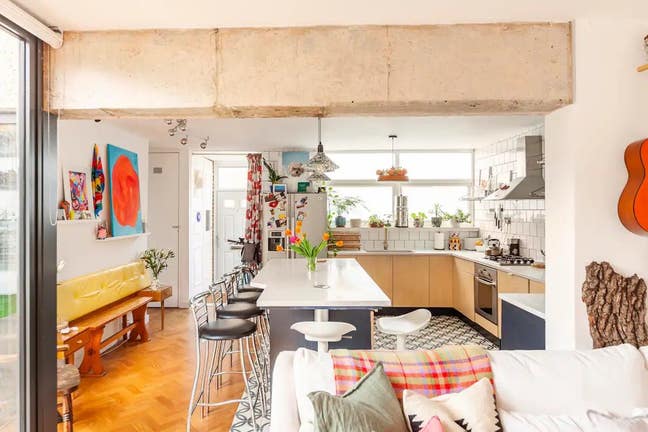 Light spacious central London apartment Main Photo