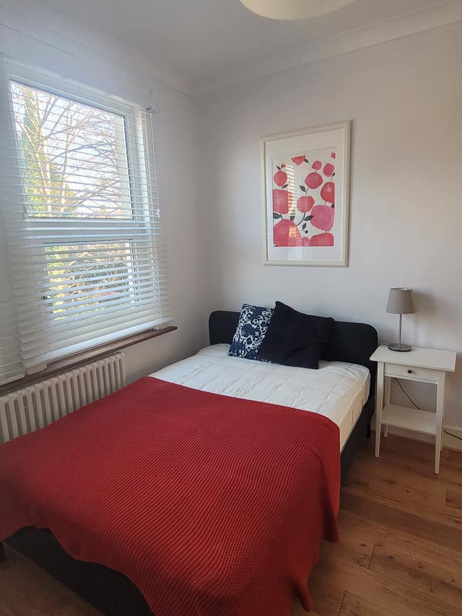 Lovely Room Main Photo
