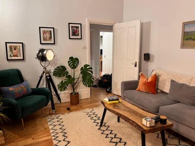 1-Bed w. Terrace Near Herne Hill/Brixton - Flexi  Main Photo