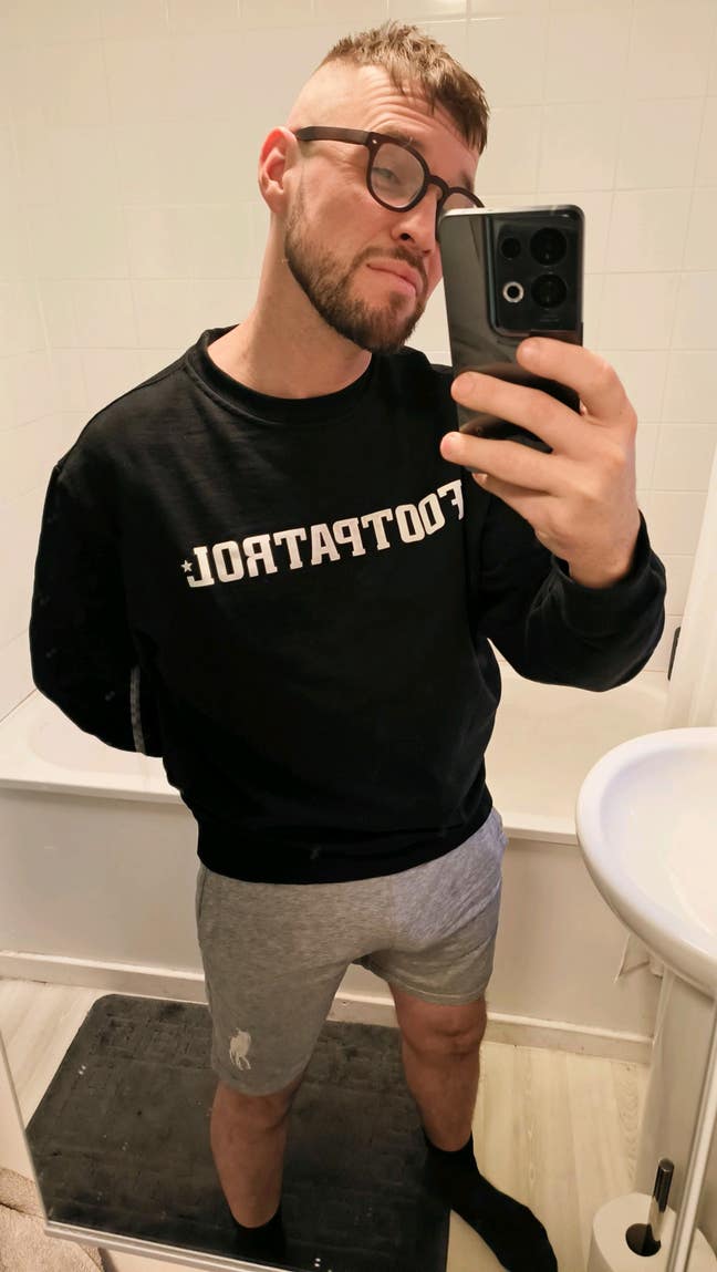 Single male  Main Photo