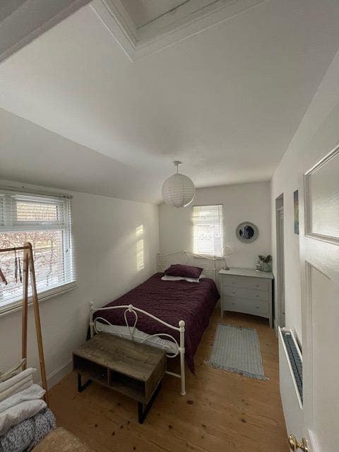 Room and shared space in Carrbridge Main Photo