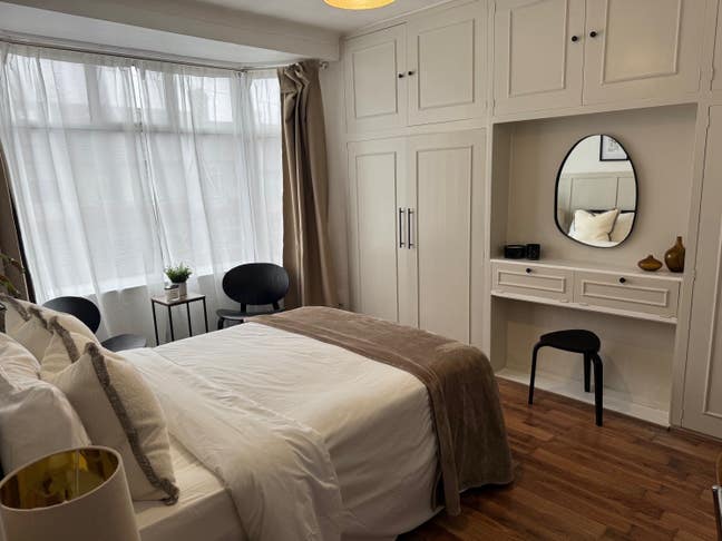 Modern stylish double room in N17 Main Photo