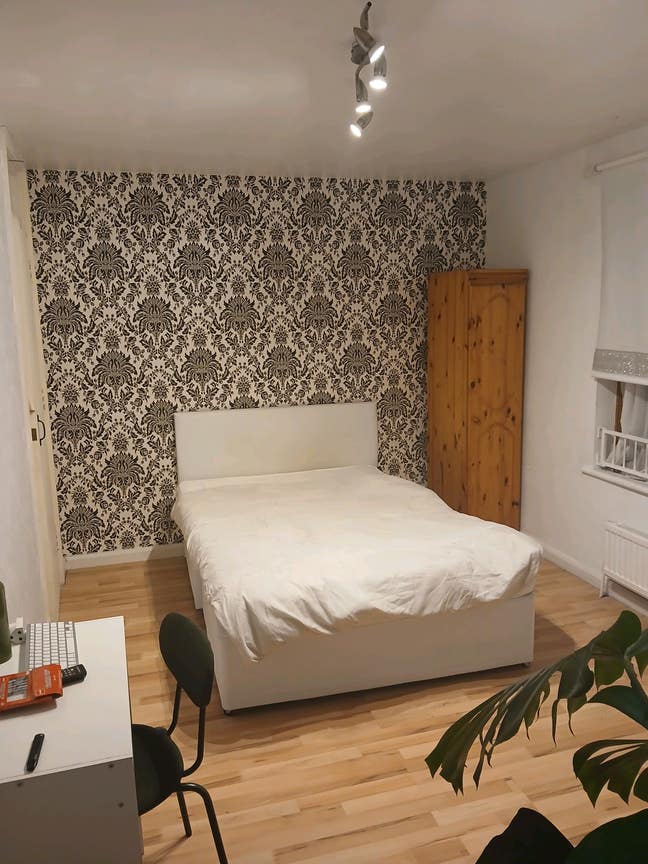 Double room rent Hackney  Main Photo