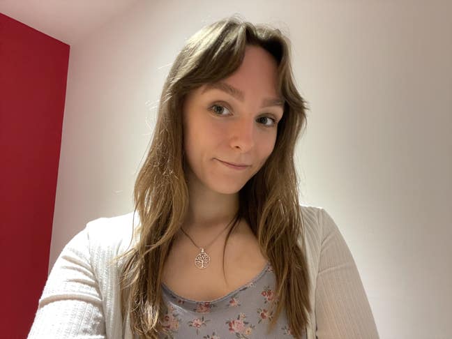 Looking for room/buddy up in Surrey or Hampshire Main Photo