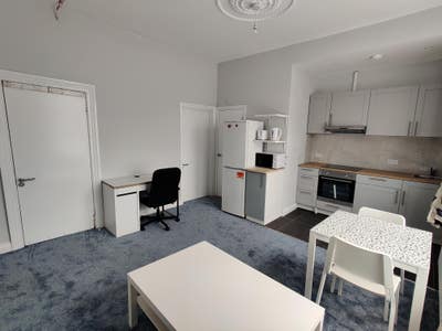 1 Bed Flat, Willesden, &pound;1700 (incl. bills) Main Photo