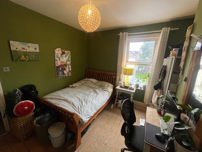 Sunny double in Bishopston Main Photo