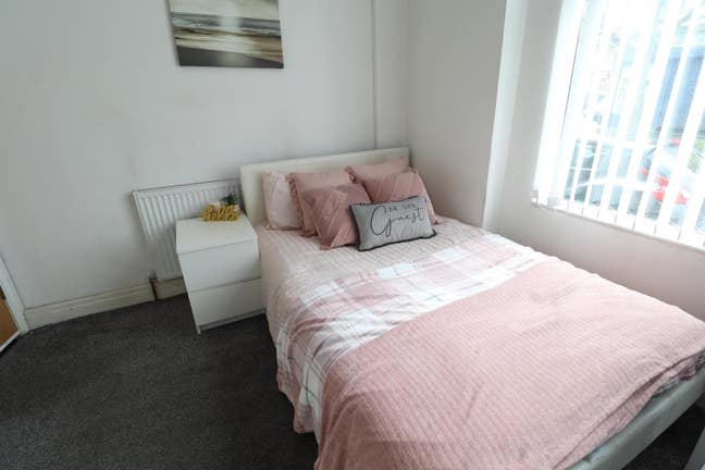 Granby Street L8 - Double Room Main Photo