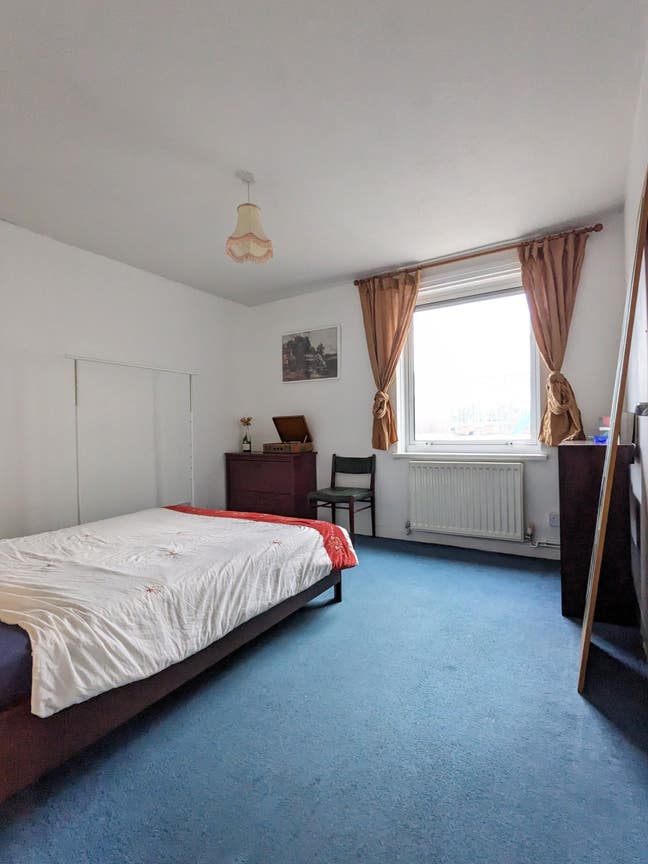 Bright Double In Cosy Central Flatshare Main Photo