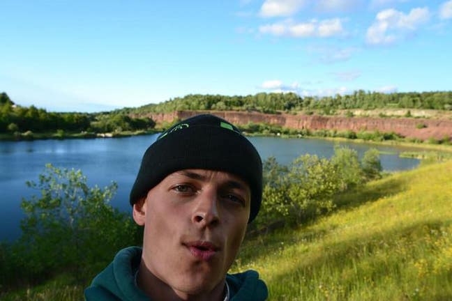 Buddy up to join myself and a friend. Main Photo