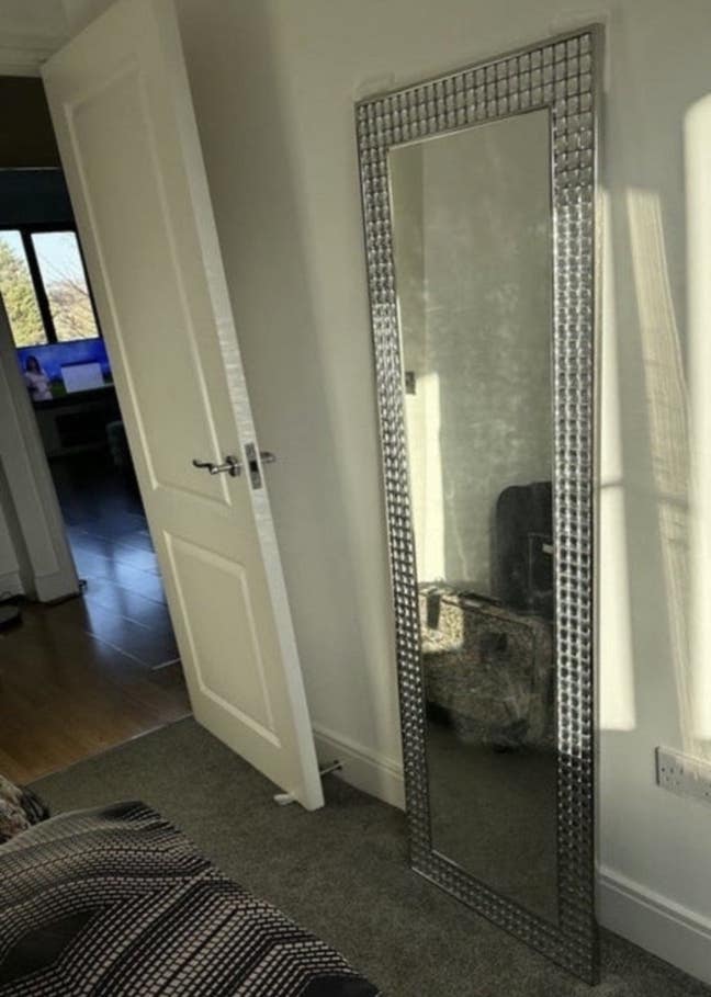 Double room Romford - very clean, peaceful space!! Main Photo