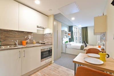 Standard Studio - LIV Sheffield (Bills Included) Main Photo