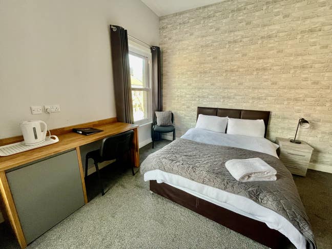 Premium ensuite rooms - rarely available!  Main Photo