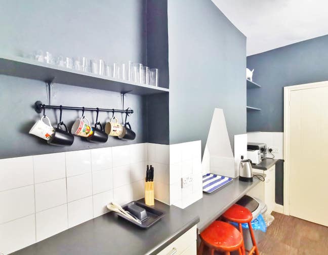 ✨2 bed flat, 5 mins walk from earl's court 🤩 Main Photo