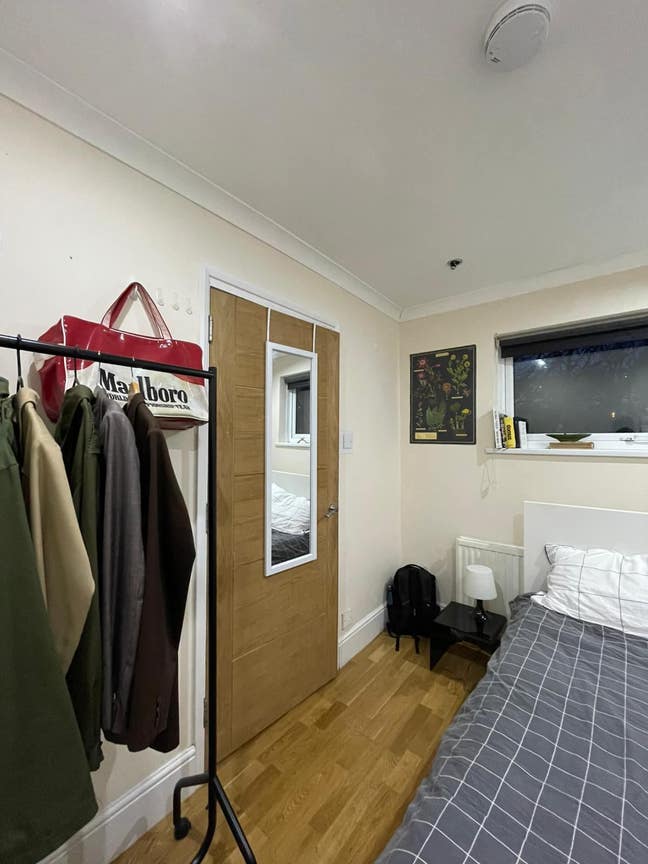 Cosy room near London Fields Main Photo