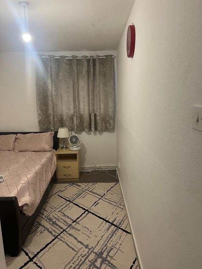 Very nice room for rent.  Main Photo