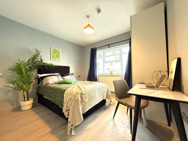 New Ensuite Double Rooms with bills all inclusive Main Photo