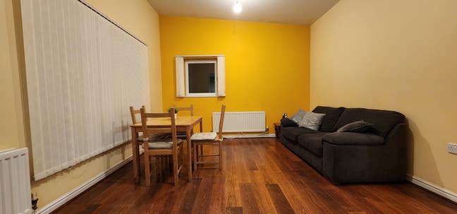 1 bedroom in shared flat - near MRI / University Main Photo