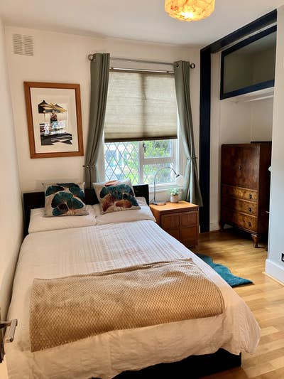 Double Room w/ Bathroom in Beautiful Private House Main Photo