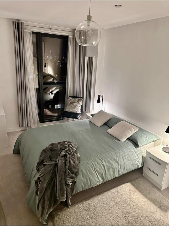 Modern, Peaceful Flat in SE10 with Stunning Views  Main Photo