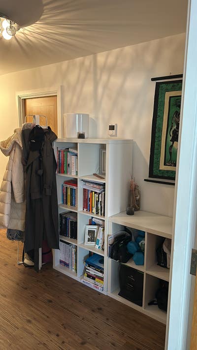 Lovely quiet flat in the marina Main Photo