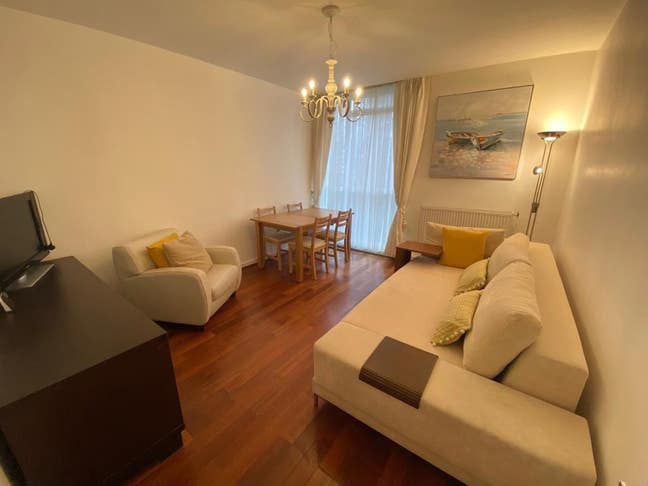 Stylish flat in Central London 10min to Hyde Park  Main Photo
