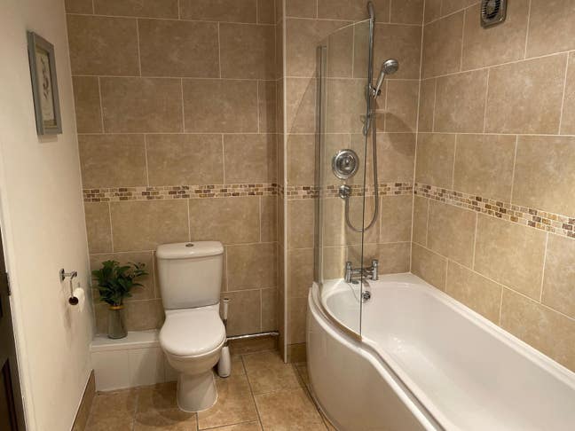 Double room with ensuite Main Photo