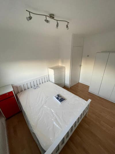 Perfect Double room for 1 person Canning Town E16 Main Photo