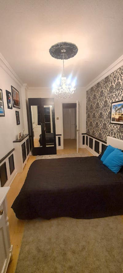 Beautifully decorated spacious double room Main Photo