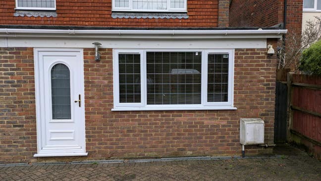 Studio/Annexe with ensuite and kitchen Main Photo