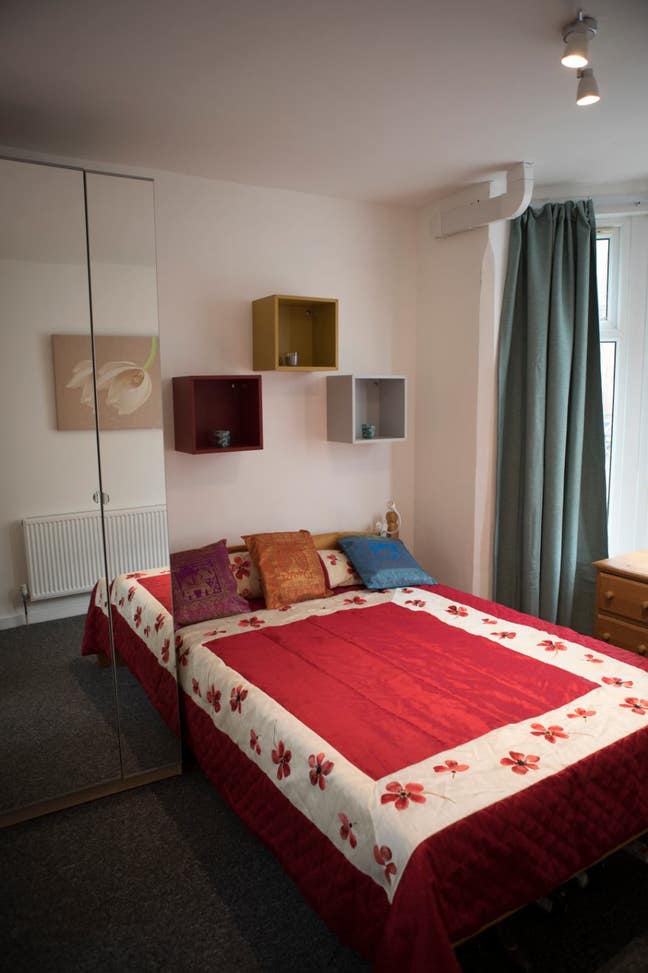 Furnished Ensuite Room near Reading Main Station Main Photo