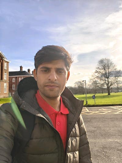 I am seeking for a room to rent in Harrogate  Main Photo