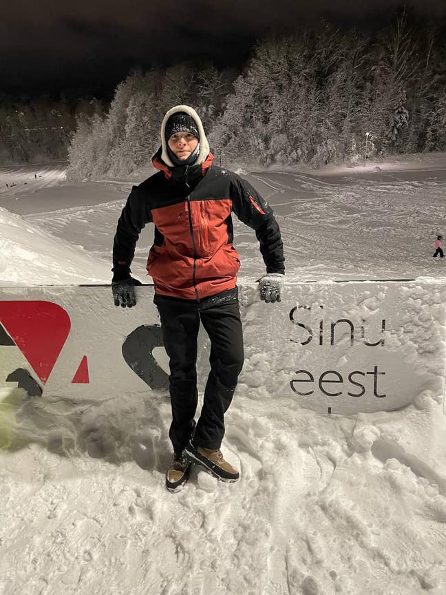 Looking for quite and tidy room in Edinburgh Main Photo