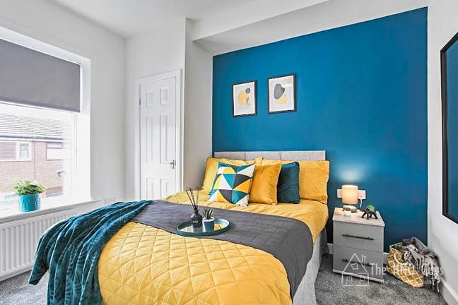 Beautiful EnSuite Rooms - Designer Home Main Photo