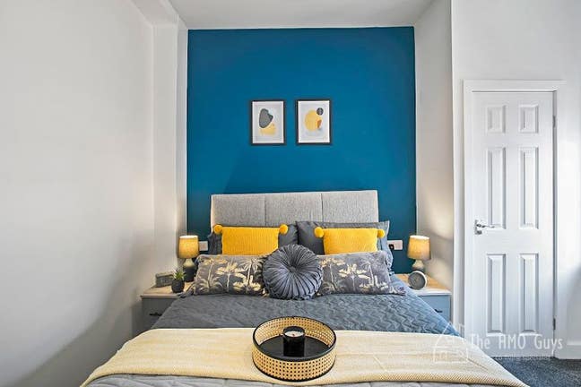 Beautiful EnSuite Rooms - Designer Home Main Photo