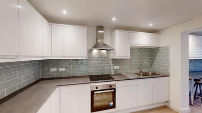 Brand New Refurbed Rooms Main Photo