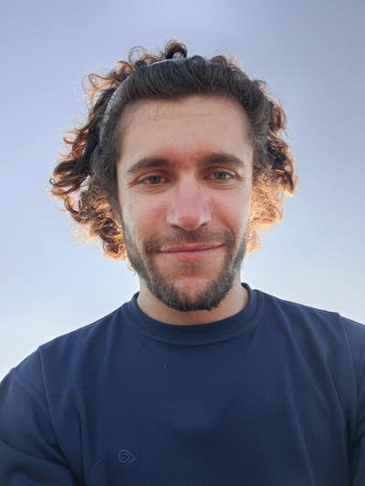 Looking for chill place in Hove/Brighton Main Photo